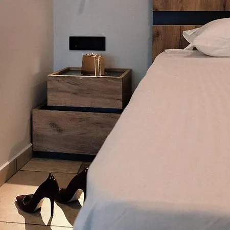 Astak Apartment *