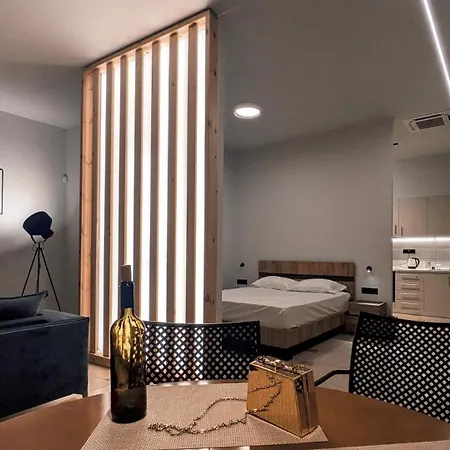 Apartment Astak Piraeus